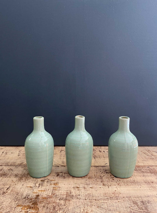 CONJUNTO DE 3 MINI JARRONES CERÁMICA VERDE